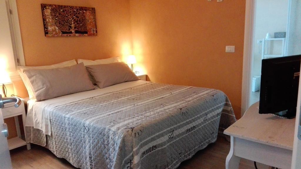 Il Cortile Friendly House Borgomanero Exterior foto